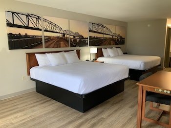 Days Inn by Wyndham Lake City I-10