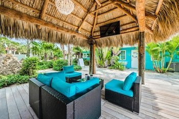 Tropical Breeze Resort