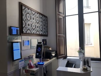Navona Central Suites