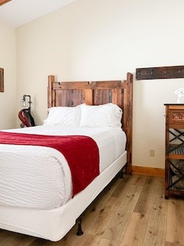 Cranberry Inn