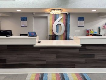 Motel 6 Tallahassee, FL – North Monroe