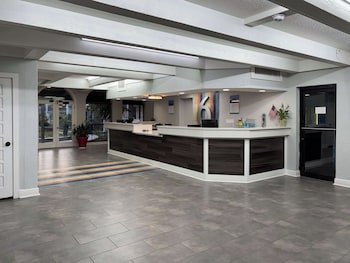 Motel 6 Tallahassee, FL – North Monroe