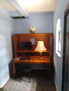 Motel 6 Tallahassee, FL – North Monroe