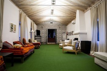 Albergue Castillo de Layos