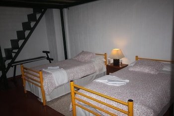 Albergue Castillo de Layos