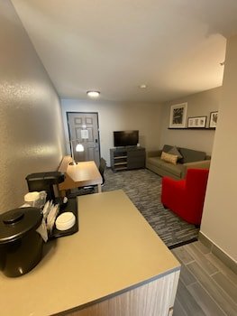 Country Inn & Suites by Radisson, Champaign North, IL