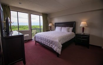 Port Labelle Inn and Conference Center