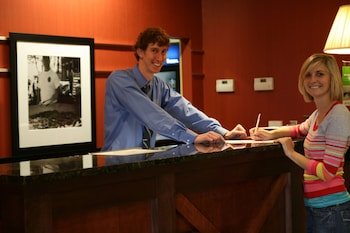 Hampton Inn and Suites Wilder