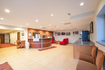 Harlan Inn and Suites