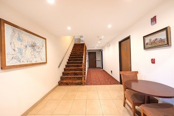 Harlan Inn and Suites