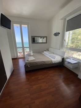 Sol Levante