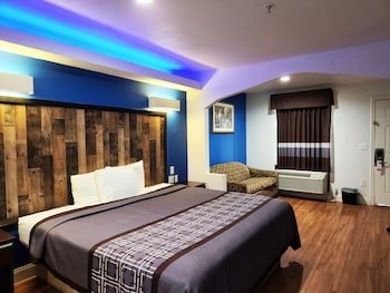 Express Inn Tomball