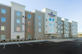Candlewood Suites Lenexa - Overland Park Area