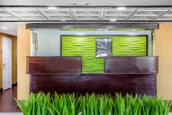 Quality Inn & Suites Warner Robins