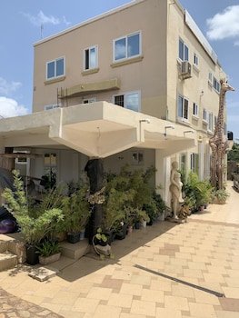 HG Palace Lodge