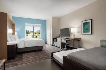 Holiday Inn Cheshire - Southington