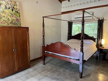 Warrie Head Resort