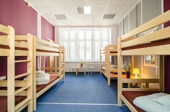 Absynt Hostel