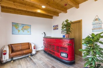 Sagres Sun Stay Surf Camp & Hostel