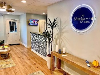 Bluegem Motel