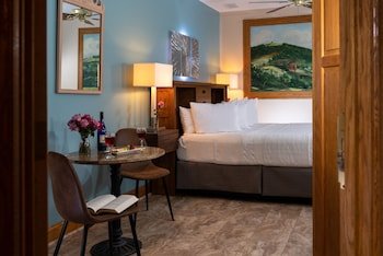 Hermann Hill Vineyard & Inn