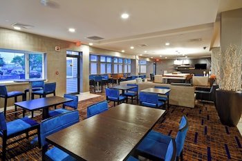 Courtyard by Marriott Cape Cod Hyannis