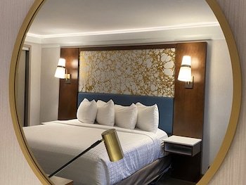 Best Western Westfield Inn