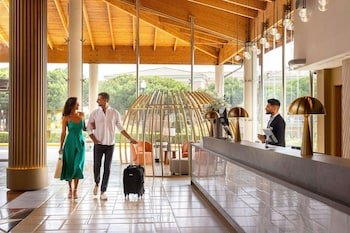 Hipotels Barrosa Palace