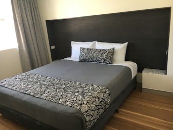 Surf Beach Motel