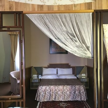 Hotel Costellazioni