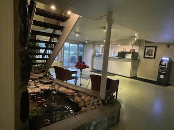 Wayne Inn
