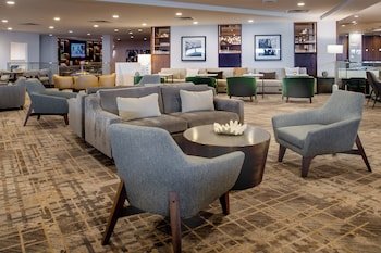 Hilton St. Louis Airport