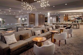 Hilton St. Louis Airport