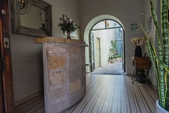 Casa Aliz