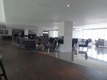 Trees Residences Tower 6