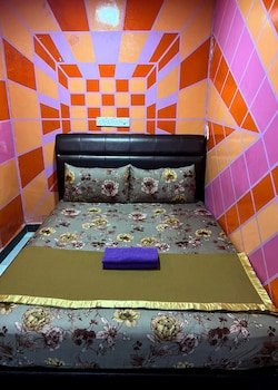 De Glory Hotel Usj 21