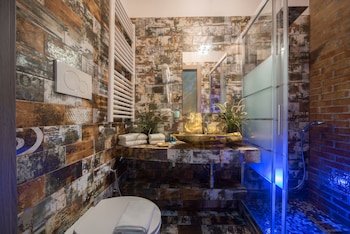 Navona Rooms with Jacuzzi