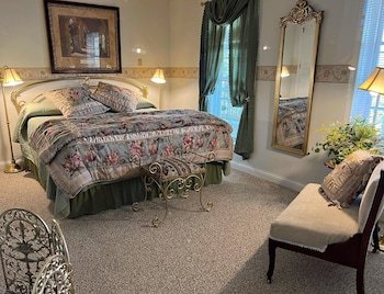 Rocky Hill Inn