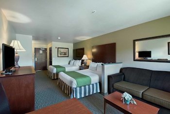 Oxford Suites Yakima