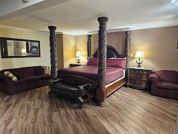 Parkway Motel