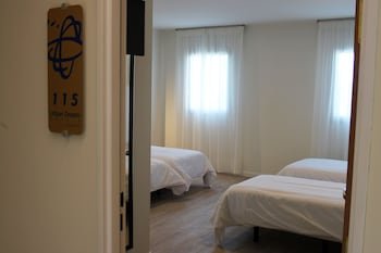 Urban Dream Hotel Nevada
