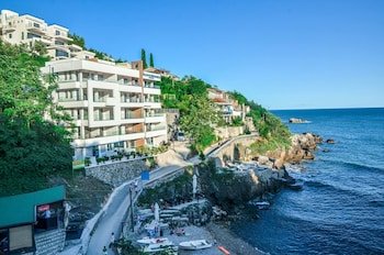 Hotel & Beach Club Mediterraneo Liman