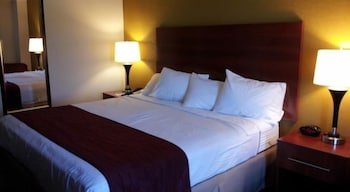 Days Inn by Wyndham Indiana PA Near IUP