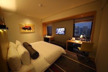 Aloft Dongguan Dynamic Town
