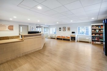 Sonesta Simply Suites Jersey City