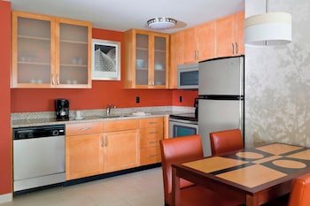 Residence Inn Lansing West