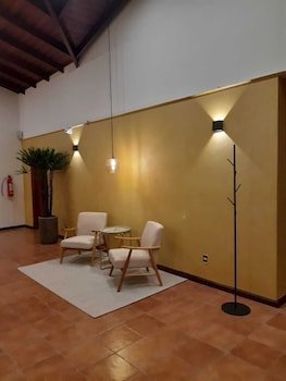 Bemar Carmelo Hotel