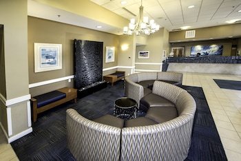 Ramada Plaza by Wyndham Virginia Beach