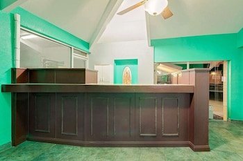 Lake Place Inn