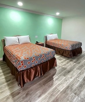 Lake Place Inn